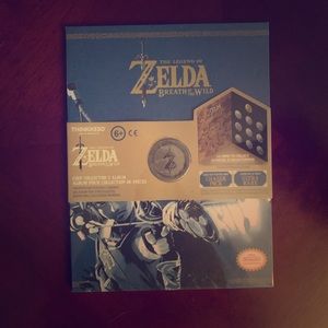 NWT Legend of Zelda Breath of The Wild, Coin Album